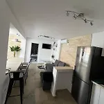 Luxus Airport Κλουζ-Ναπόκα