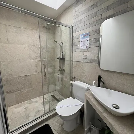 Luxus Airport Apartamento *