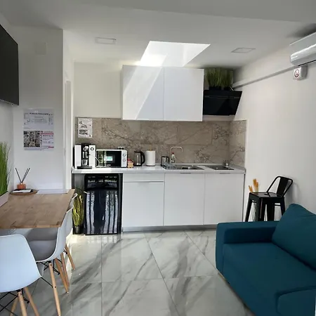 Lägenhet Luxus Airport