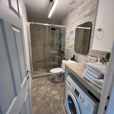 Luxus Airport Apartamento *