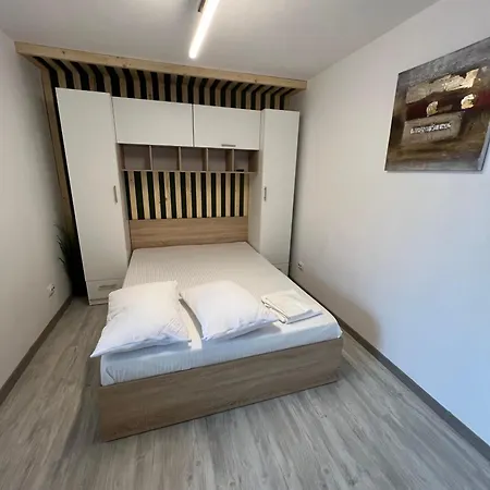 Luxus Airport Kluž