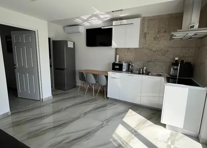 Luxus Airport 클루지나포카