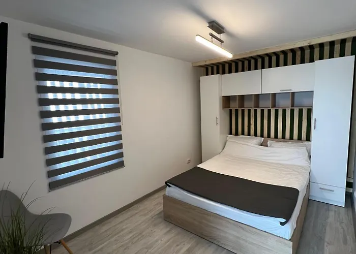 Luxus Airport קלוז'-נאפוקה